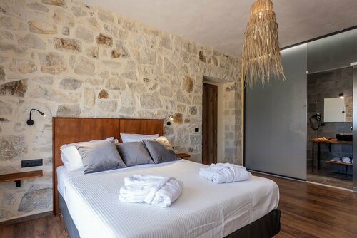 Alagni Cretan Resort, Забронировать Курортный отель Отели Зарос с парковкой, Парковка
