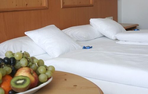 Trip Inn Landhotel Krone, Reserva ahora Hotel Deggenhausertal 