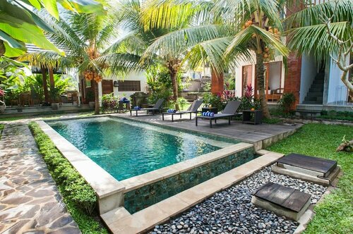 Flamboyant Villa Ubud, Rezerwuj Willa Hotele w Gianyar z basenem, Basen