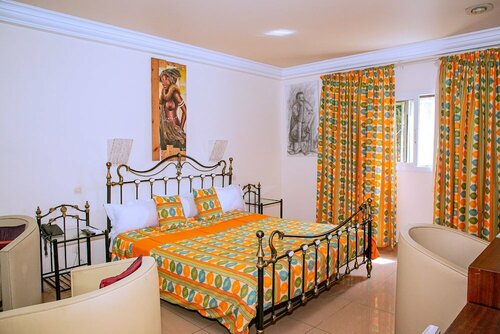 Hôtel Leet Dorian, Rezerwuj Hotel Libreville Gabon