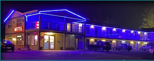 Imperial Motel, Varaa Motelli One Hundred Mile House Cariboo Chilcotin Coast