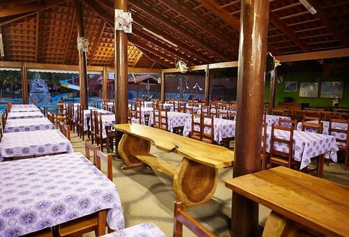 Camping Clube e Pousada Novilha de Ouro, Забронировать Гостевой дом Отели Калдас-Новас с бассейном, Бассейн