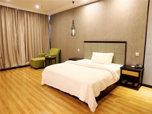Jinjiang Metropolo Hotel Zhangjiagang Branch, Забронировать Отель Отели Сучжоу с парковкой, Парковка