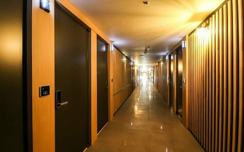 Brown Dot Hotel Jinju, Забронировать Отель Отели Кёнсан-Намдо с парковкой, Парковка