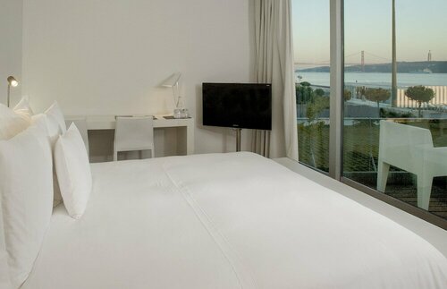 Altis Belem Hotel & Spa, a Member of Design Hotels, Забронировать Бутик-отель Белен Лиссабон, рядом с Pasteis de Belem