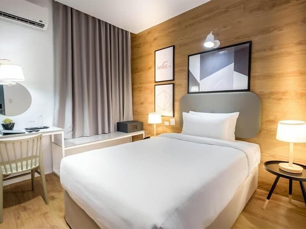 Avior Hotel