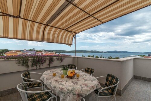 Apartments Vojin, Забронировать Апартаменты/квартира Отели в центре Округ-Горнджи, в центре
