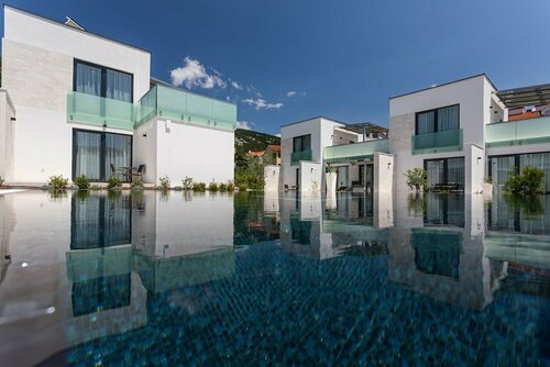 Hotel & Resort Isola, Boek Resort Hotels in Kvarner Islands met zwembad, Zwembad