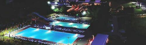 Holiday Resort, Buchen Sie Resort Priština Pristina County
