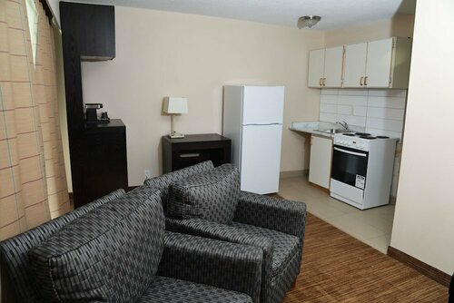 North Star Inn & Suites, Réserver Hôtel Hôtels à Colombie-Britannique avec parking, Parking