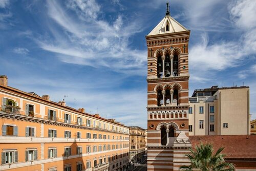 Relais Nazionale 18, Забронировать Отель «постель и завтрак» Вокзал Термини , рядом с Колоссео