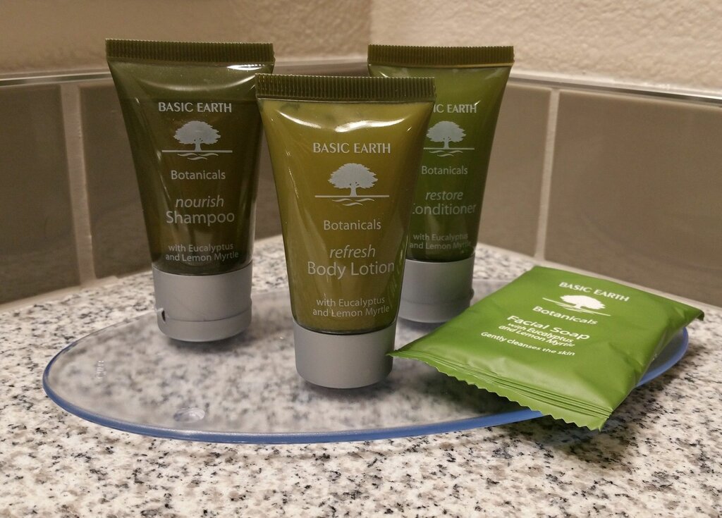 Sandhill Inn & Suites