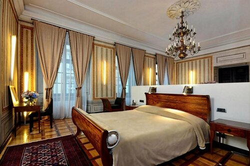 Hotel Pod Różą, Забронировать Отель Отели Кракова с парковкой, рядом с Новая галерея, Парковка