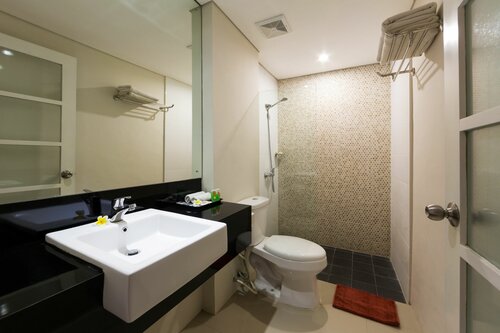 The Rinaya Canggu Hotel, Varaa Hotelli Hotellit Badung pysäköinnillä, Pysäköinti