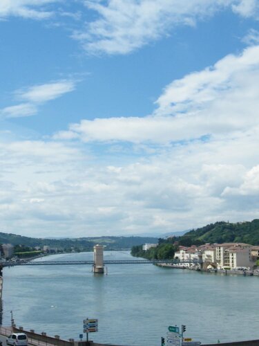 ibis Lyon Sud Vienne Saint-Louis, Забронировать Отель Вьен Hills of the Rhône, рядом с Церковь Святого Петра