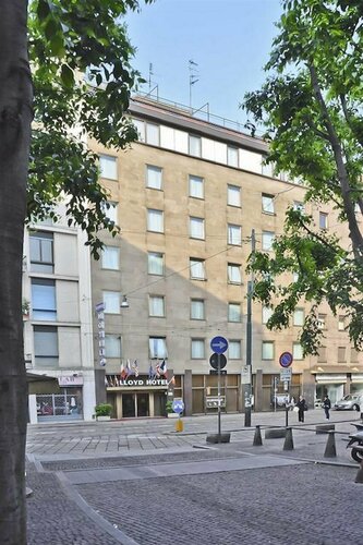 Hotel Lloyd, Забронировать Отель Милан - центр города Милан, рядом с Музео дель Новеченто