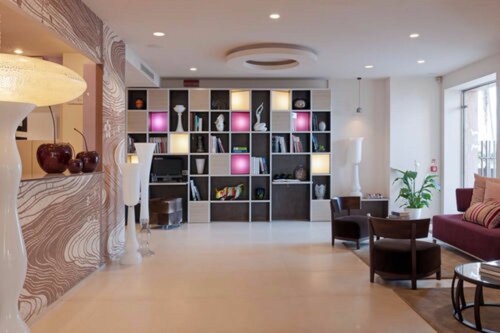 Hotel Eden, Забронировать Отель Отели Ломбардии с парковкой, Парковка