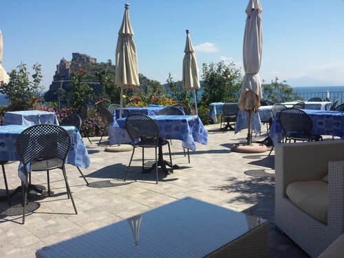 Hotel La Ninfea, Забронировать Отель Отели Искья 3 звезды, 3*