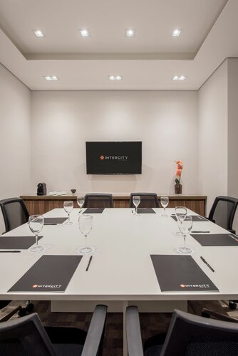 Intercity Pátio Pinda Hotel & Resort, Забронировать Курортный отель Пиндамоньянгаба 