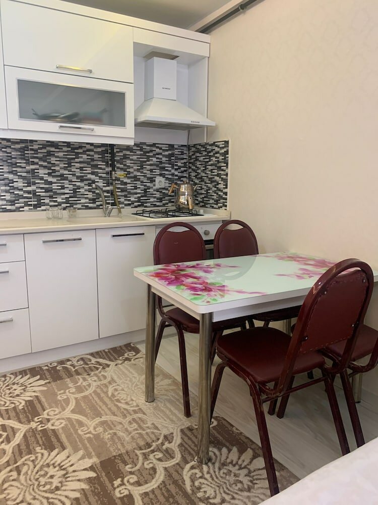 Espinaz Suit Otel