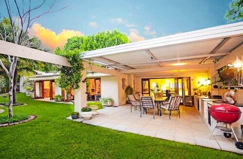 Noraclox Riverclub, Забронировать Гостевой дом Сэндтон Рандбург
