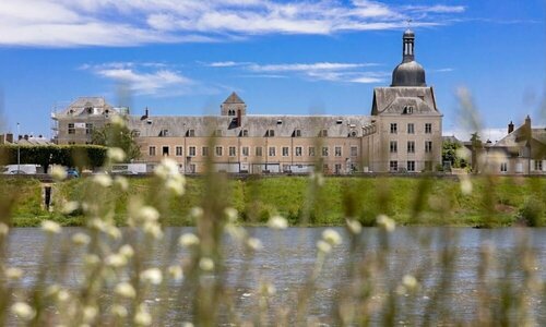 Fleur de Loire, Rezerwuj Hotel Blois Loir-et-Cher