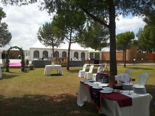 Hotel Bodega Restaurante El Castillo, Book Hotel Hoteller i Castilla-La Mancha med parkering, Parkering