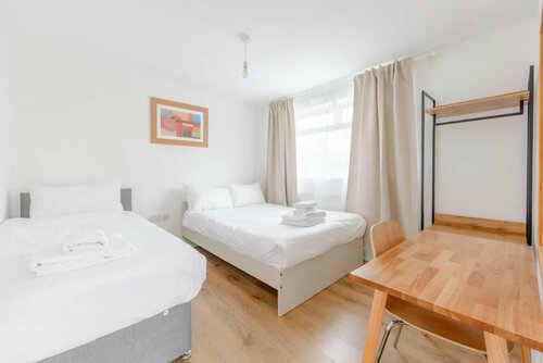 1BD Flat With Patio - 5 min to London City Airport, Забронировать Отель Отели Большого Лондона 3 звезды, 3*