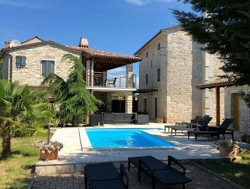 Vila Khala, Rezerwuj Hotel Krmed Rovinj Riviera