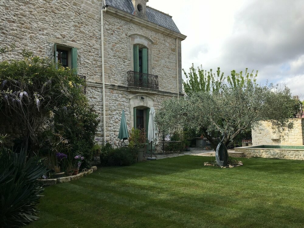 Le Mas Des Fontaines