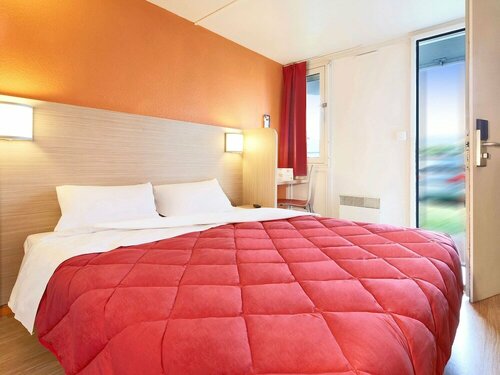 Campanile Toulouse Sesquieres, Réserver Hôtel Hôtels à Haute-Garonne avec piscine, Piscine