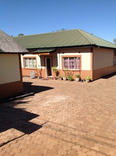 Standard Way Lodge, Reserva ahora Casa o chalet Livingstone Zambia