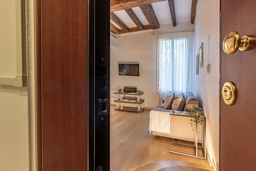 San Zaccaria Apartment, Забронировать Апартаменты/квартира Кастелло Венеция