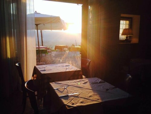 Castrum Wine Relais - Albergo Diffuso, Забронировать Отель Отели и гостиницы Сан-Пьетро-ин-Карьяно, Отель