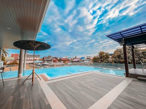 Huern Kan Thong Hotel, Забронировать Отель Пхрэ Phrae Province