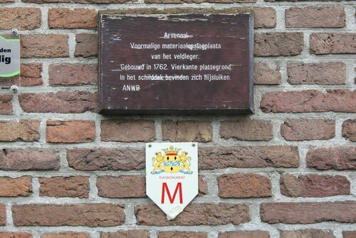 Van Rossum Stadshotel Woerden, Prenota Hotel Woerden Utrecht