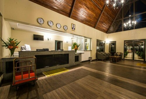 Stoni Athi Resort, Забронировать Отель Отели Найроби 3 звезды, 3*