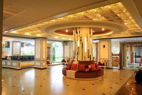 THE Legacy convention hotel, Забронировать Отель Отели Нонтхабури с парковкой, Парковка