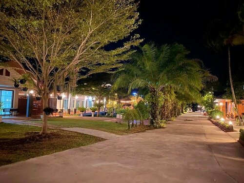Saithong Resort, Đặt Khu nghỉ dưỡng Pak Meng Trang