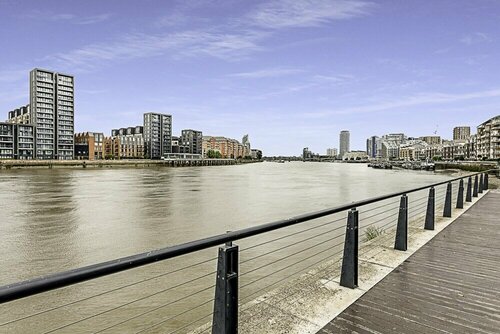 Stylish Flat In Battersea Reach, Забронировать Отель Отели Большого Лондона 3 звезды, 3*