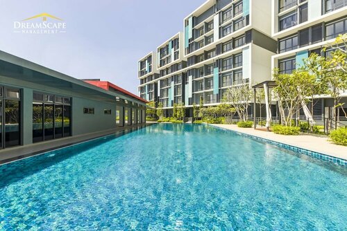 Alanis & Core Soho Suite KLIA-KLIA2 By DreamScape