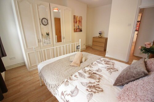 BRU - Guest Apartment, Забронировать Апартаменты/квартира Лондон Большой Лондон, рядом с Станция метро Monument