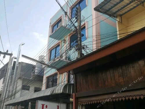 Jinda Guesthouse, Забронировать Отель Недорогие отели провинции Краби, недорого