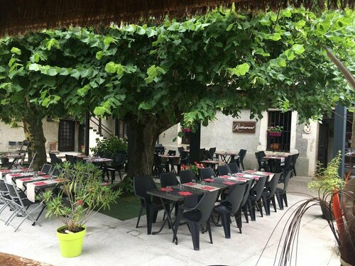 Le Relais Des Vieilles Postes, Забронировать Отель Лез-Авеньер Isère