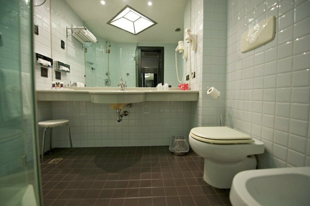 Executive Luxury Hotel