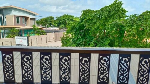 Rayong Lanna Hotel, Забронировать Отель Отели Районг с завтраком, Завтраки