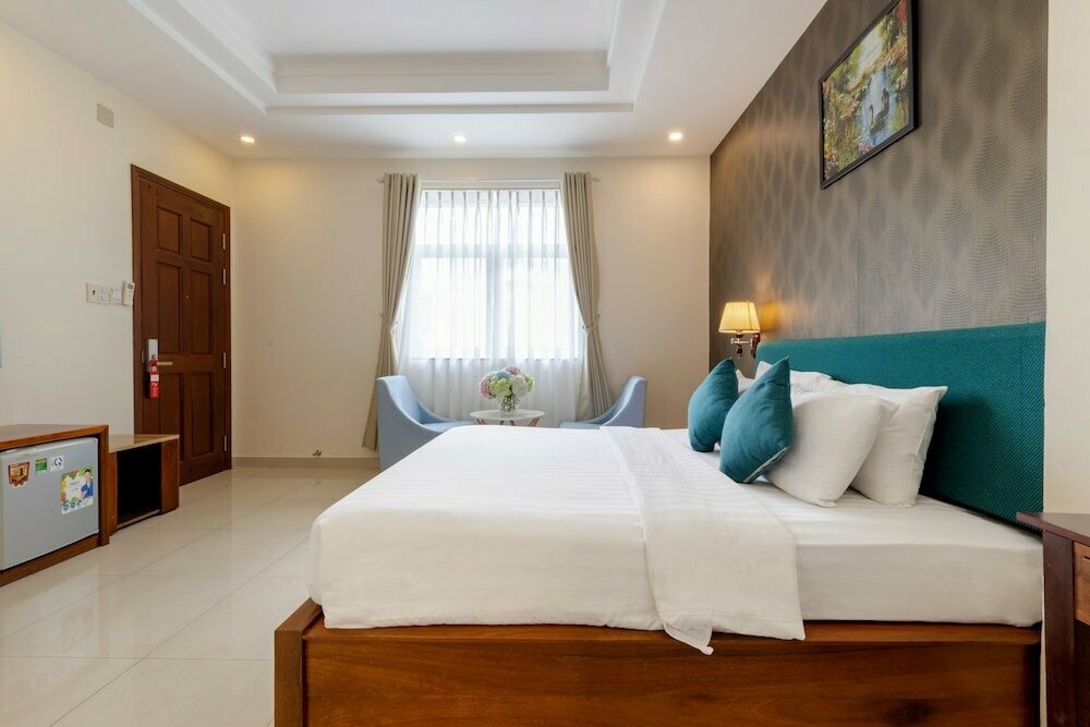 Airport Saigon Hotel