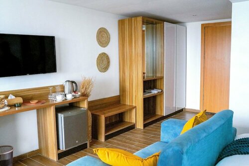 Vogue Beach Resort, Prenota Resort Lagos Lagos State