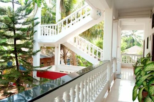 Mantheven Homes, Varaa Hotelli Calangute 