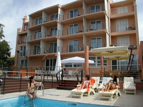 Hotel Tamaris, Забронировать Отель Отели Приморско-Горанской жупания с завтраком, Завтраки